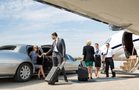 The Ultimate Experience of Luxury Travel with Limo Service